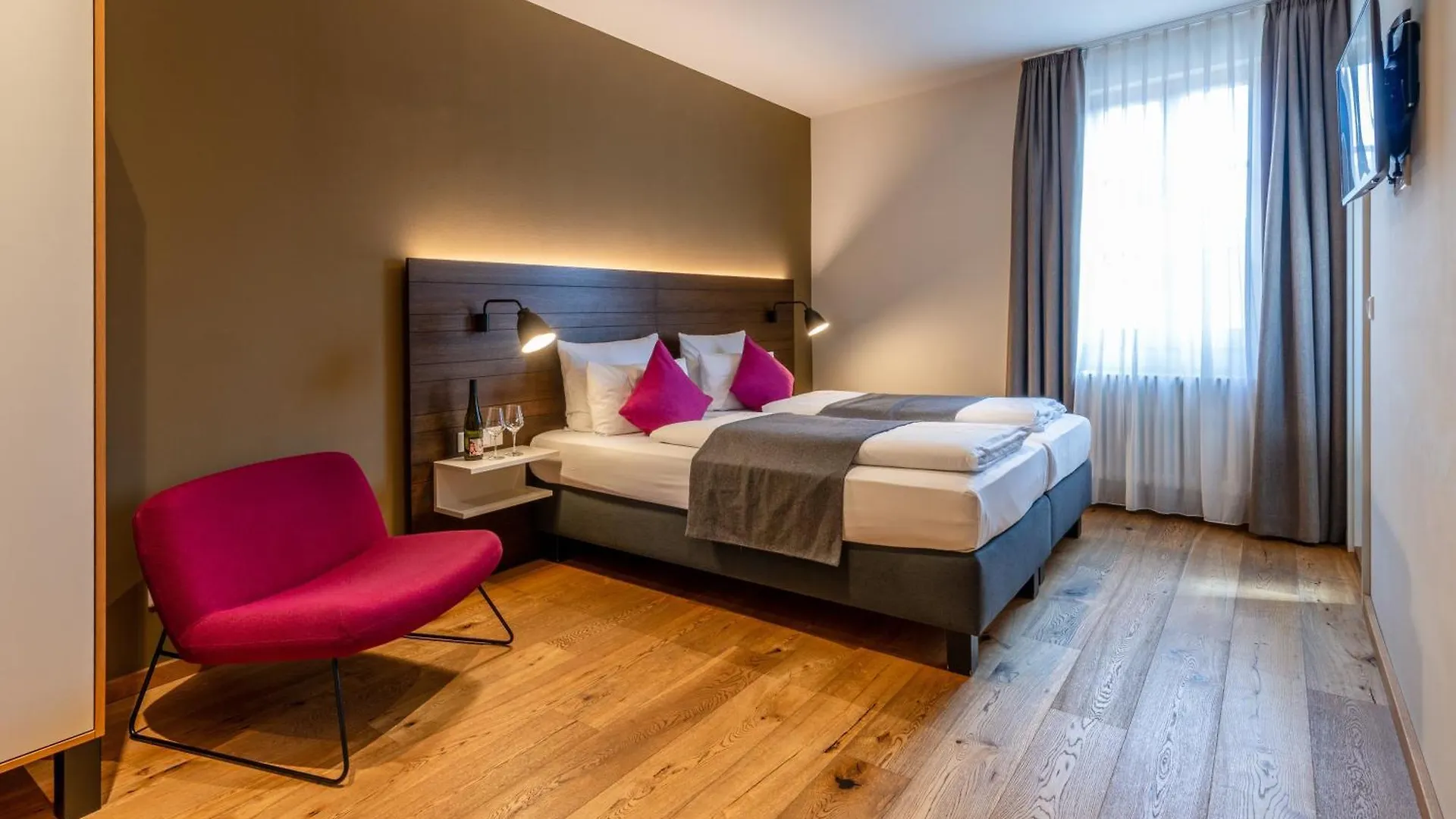 *** Hotel Mueller! Das Weingut & Weinhotel Hammelburg Germany